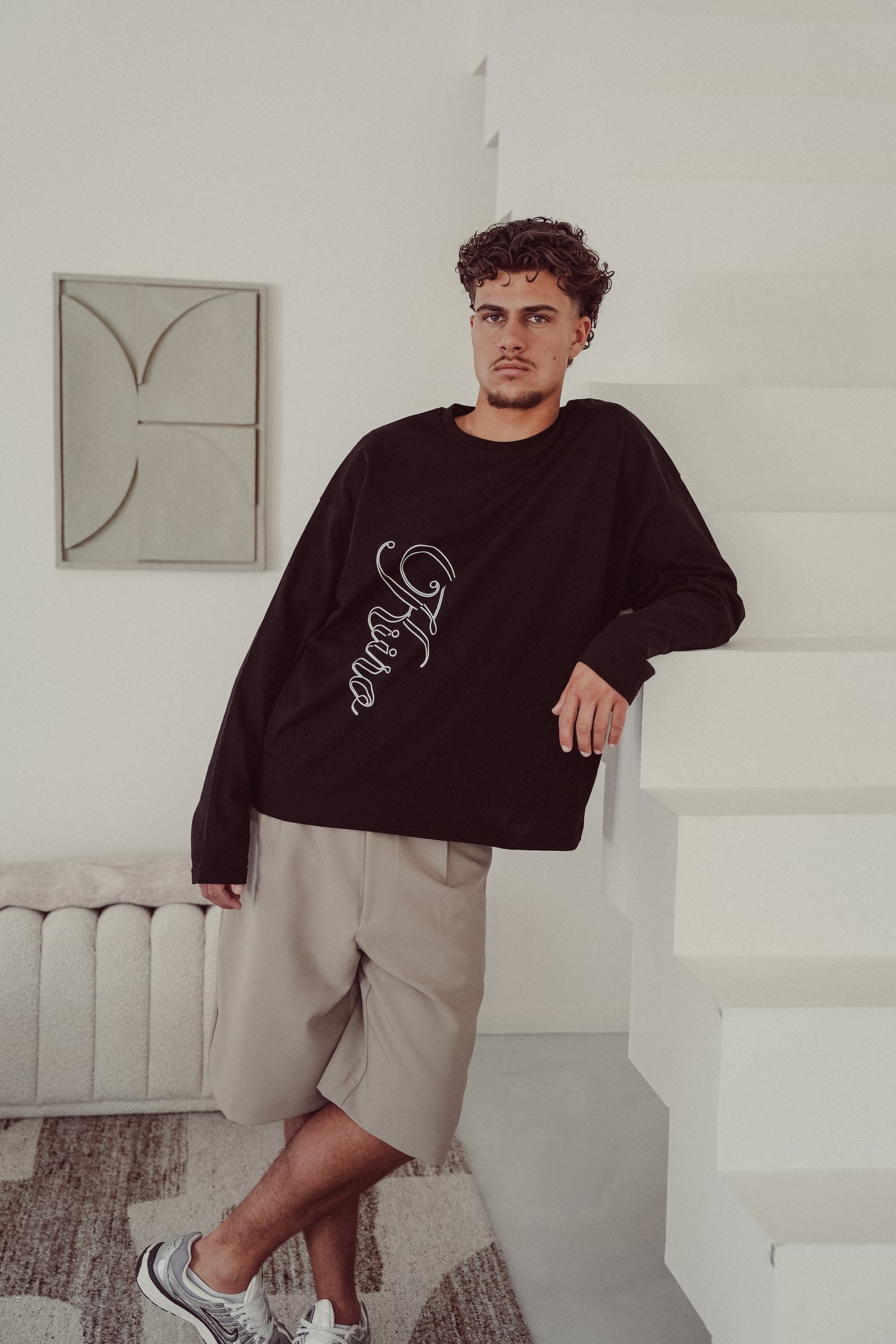 Boxy Long Sleeve Black - Nagoya