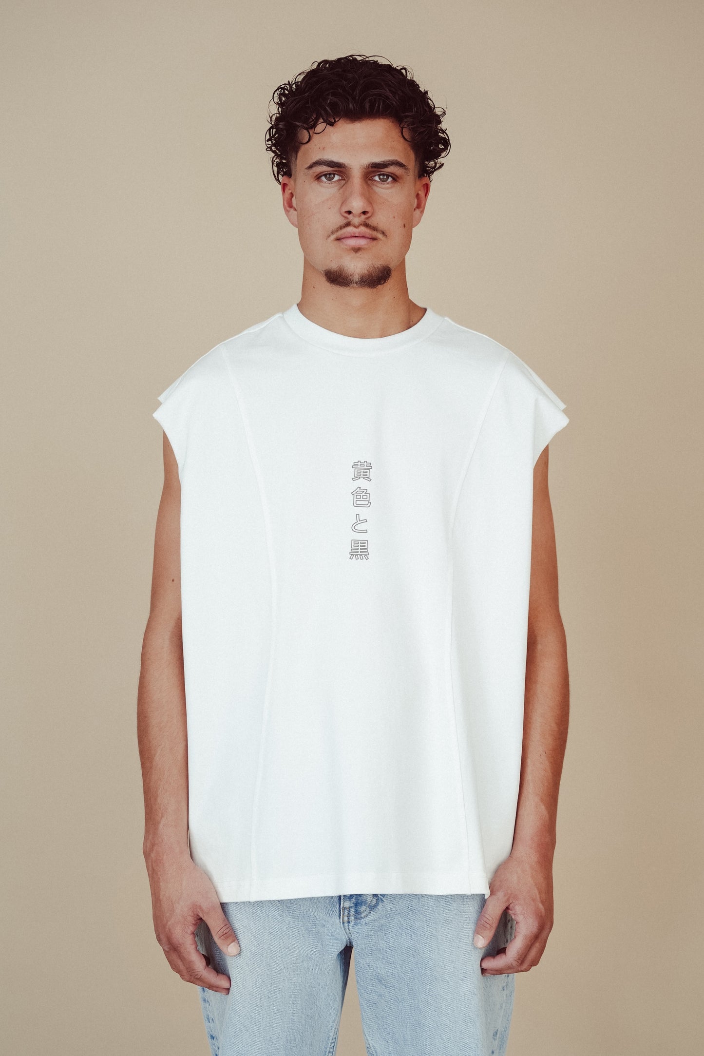 Sleeveless Tee White - Okayama