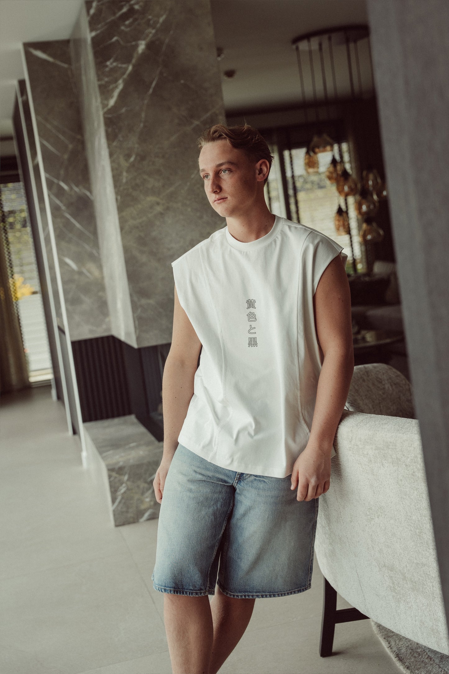 Sleeveless Tee White - Okayama